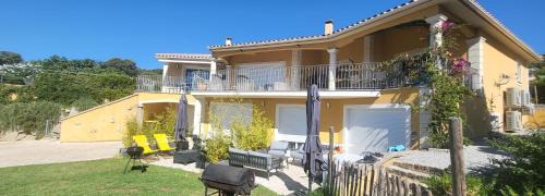 Viggianello Apartment | Appartement villa vue mer climatisé 1 chambre parking classé 3 étoiles