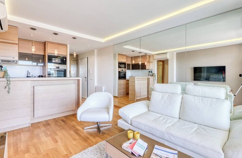 Golfe Juan Apartment | Apt sea view with swimming pool, Golfe-Juan, France
