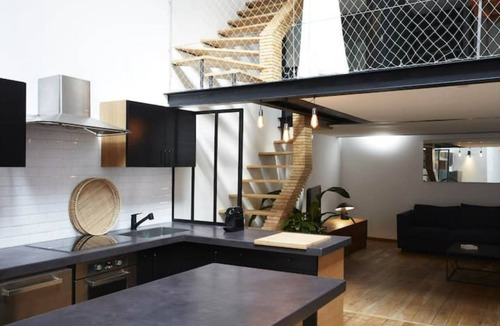 Saint-Victor Apartment | ARCHITECT-DESIGNED LOFT ON THE OLD PORT