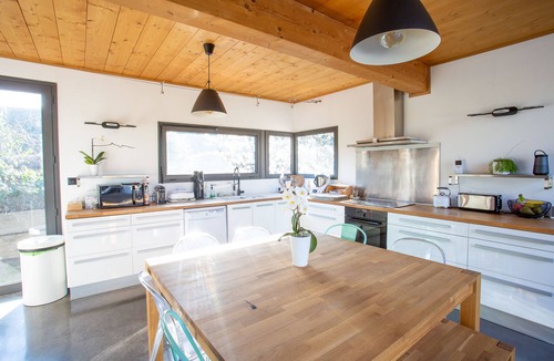 Cabries Villa | Architect's villa with swimming pool in Cabriès (10km from Aix-en-Provence)