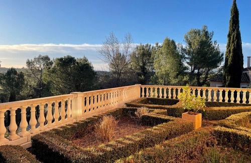 Montferrier-sur-Lez House | ATALAYE, large Mediterranean house with a large garden and pool