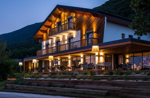 Le Bourget-du-Lac Hotel | Atmospheres
