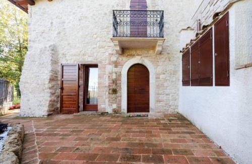 Precetto House | Authentic Villa Surrounded by Nature