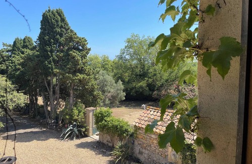 Gruissan House | Authentic winegrower's farmhouse and park facing the sea