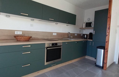 Embrun Apartment | "Aux Aurores" – Charming Apartment with Mountain View and Balcony