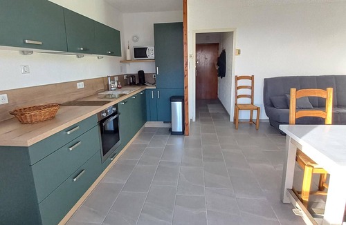 Embrun Apartment | "Aux Aurores" – Charming Apartment with Mountain View and Balcony