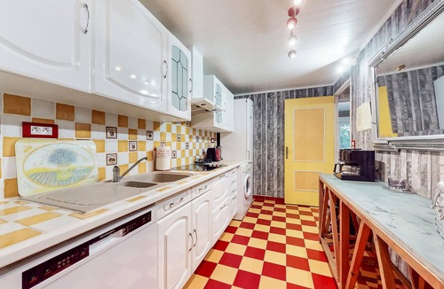 Saint-Maurice-sur-Eygues House | Awesome home in Saint-Maurice-sur-Eygu
