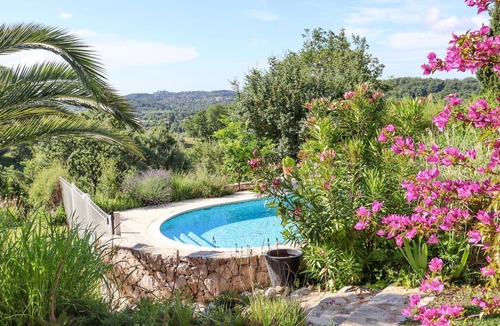 Chateauneuf-Grasse House | Awesome home in Châteauneuf-Grasse
