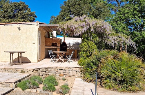 Besse-sur-Issole House | Awesome home in Besse sur Issole with WiFi