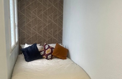 Bagnols-sur-Ceze Apartment | Bagnol Cosy - Cosy apartment for 3 people, 30 min from Avignon