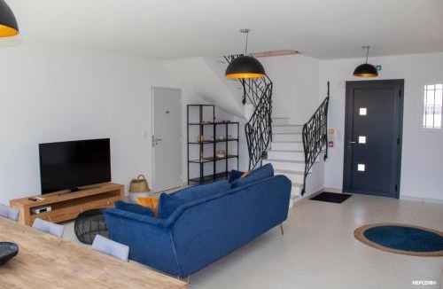 La Fare-les-Oliviers House | BASTIDE 7