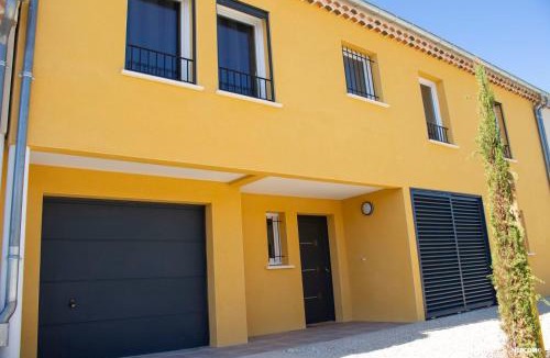 La Fare-les-Oliviers House | BASTIDE 7