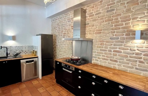 Cassis Condo | Bastide St Michel—Charming House/Lower Level of a Villa with Pool in Cassis, Sleeps 11
