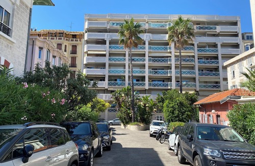 Les Baumettes Apartment | Beach and Salsa Promenade des Anglais