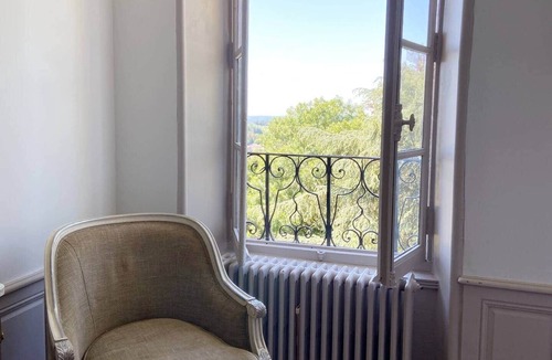 Naucelles House | Beautiful 18th-century castle in Auvergne