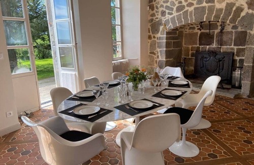 Naucelles House | Beautiful 18th-century castle in Auvergne