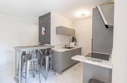 Beausoleil Condo | Beautiful apartment with pool near Monaco