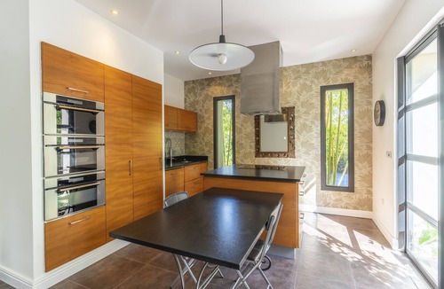 Carqueiranne House | Beautiful comfort villa with pool garden 200m to the beach for 8 pers.