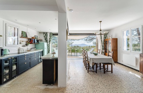 La Cadiere-d'Azur Villa | Beautiful house - Swimming pool, sea view, large garden, quiet wifi, air conditioning. - 10-minute range