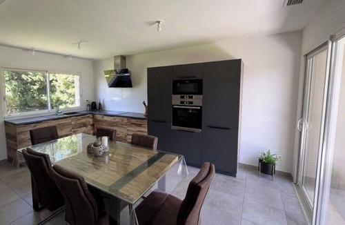 Portiragnes-Plage Villa | Beautiful, newly built villa with high-end amenities, 800 meters from the beach