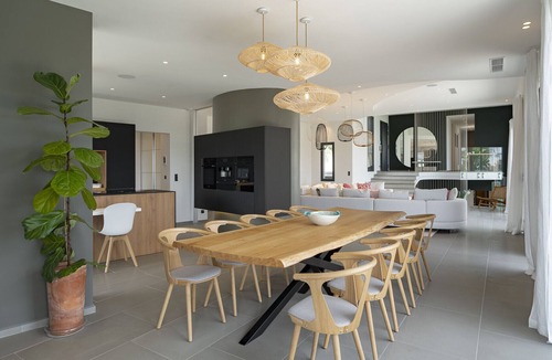 Les Maillans Villa | Bella Vista