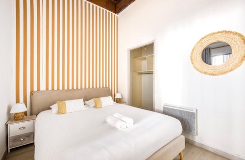 Les Cordeliers Apartment | BnGo I Le Coeur Lyonnais I 3 chambres, 2 salles de bain, hypercentre, 3ème étage sans ascenseur