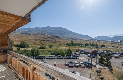 Jeux Apartment | Bright family apartment near the slopes