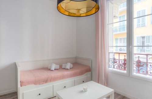 Lepante Quarter Apartment | Bright studio in Nice center, close to Jean Médecin and station - Welkeys