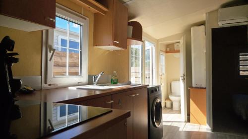 Chateauneuf-les-Martigues Apartment | Bungalow entre oliviers et pins, -10mn de la plage