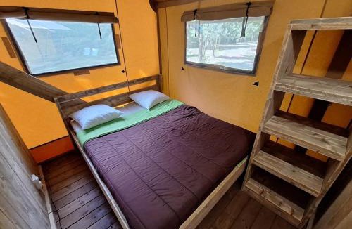 Valbonnais Other | Bungalow toilé avec terrasse pour 6 personnes - API-1-52-1503