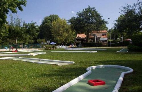 Saint-Astier Other | Cabane avec jacuzzi - 2 pers.
