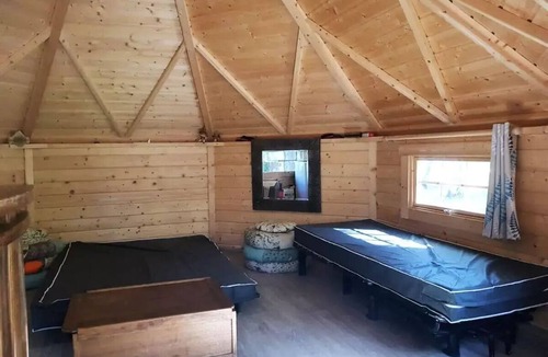 Saint-Martin-de-Queyrieres Cabin | Camping Caravaneige L'Iscle de Prelles* - Refuge Esprit Cabane 3 people Without sanitary facilities
