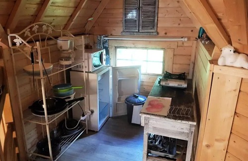 Saint-Martin-de-Queyrieres Cabin | Camping Caravaneige L'Iscle de Prelles* - Refuge Esprit Cabane 6 people Without sanitary facilities