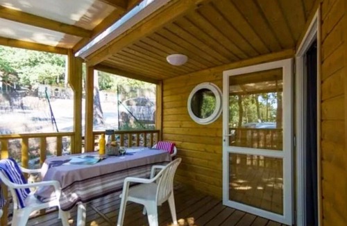 Saint-Auban House | Camping 2 étoiles - Piscine - ccbgdcc