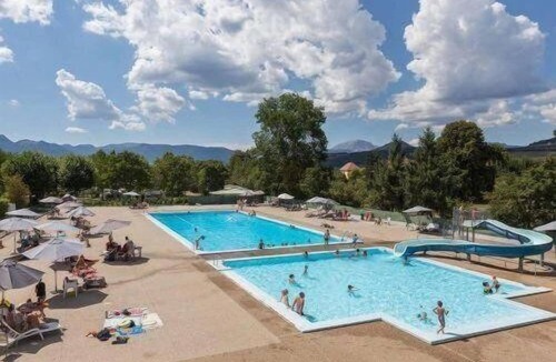 Mens House | Camping 3 étoiles - Piscine - ccbgaac