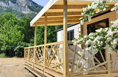 Culoz House | Campsite Le Colombier * - Premium mobile home 2 bedrooms 5 people