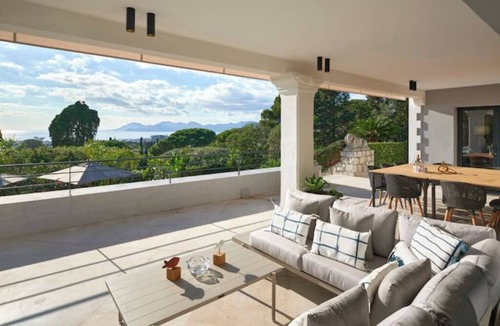 California - Pezou Villa | Cannes superb villa low sea view California