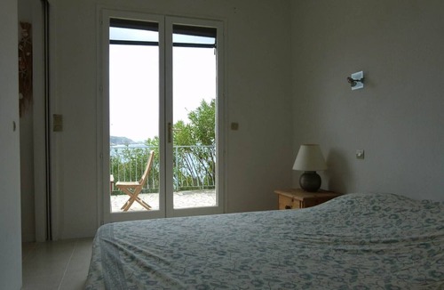 Cargese Villa | Cargèse exceptional site on the sea, large garden with trees - beach 50 m