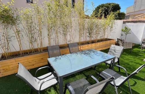 Maraussan House | Casa Dolorès parking, jardin, Gds Buffets 10 min