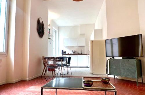 Prefecture Apartment | Casa Mandulina - Plein cœur du Quartier Préfecture