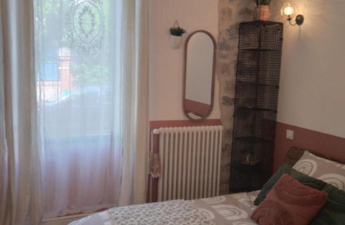 Maraussan Bed & Breakfast | CASA VERDE Le charme de l'ancien en ville !