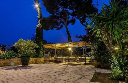 Le Cannet Villa | Center of Cannes : Luxurious House, Swimming Pool, Like in the Heart of Nature
