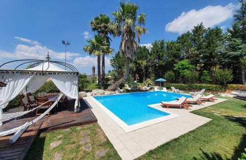Corridonia Villa | Ceschini Comfortable holiday residence