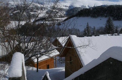 Gresse-en-Vercors Ski Chalet | Chalet, 300m from shops, parking, tv, 50-55m², Gresse en Vercors