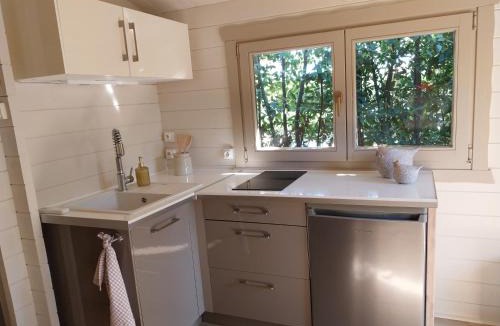 Grimaud Ski Chalet | Chalet cosy avec terrasse & hamac, calme, proche plage, parking, NC Properties
