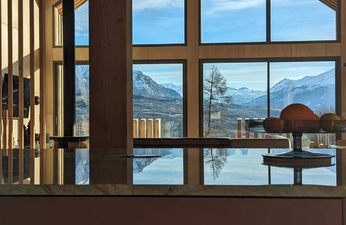 La Fare-en-Champsaur Ski Chalet | Chalet Familial à la Montagne Proche Stations de ski Prestations Para-hôtelières
