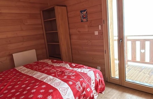 Saint-Francois-Longchamp Ski Chalet | Chalet for 14 people with a private hot tub, Alpine views, St. François Longchamp