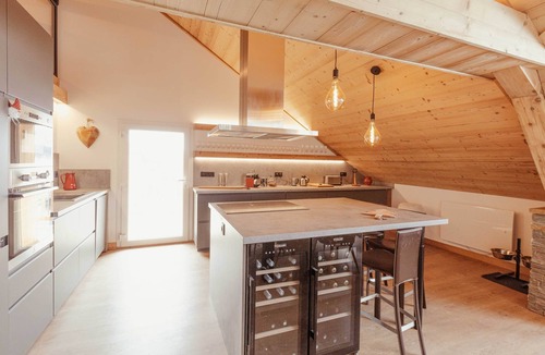 Montgenevre Apartment | Chalet Kabane, NEW, at the foot of the slopes and garage