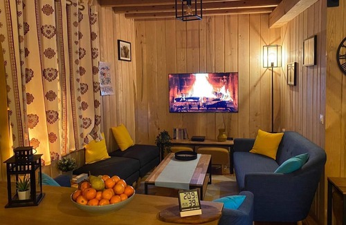 Chantelouve Ski Chalet | Chalet LA FIANCEE DE L'EAU in the heart of the Parc des Ecrins