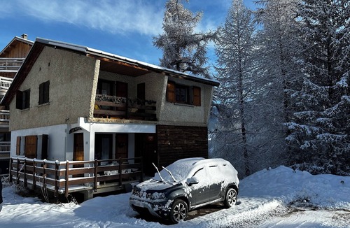Les Claux Ski Chalet | Chalet LE Totem Station SKI Vars LES Claux Proximité Remontée Télésiège